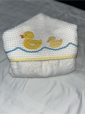 3Marthas “Everykid” Hooded Duck Towel Organic Cotton • NWOT • Waffle Weave
